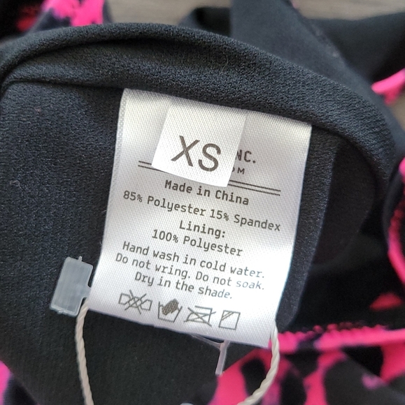 Adika Pink & Black Leopard Print One Piece Low-Back Cheeky One Piece NWT Size XS - Picture 4 of 8